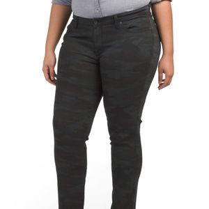 James Jeans Twiggy Z Espionage Camo Curvy Jeans